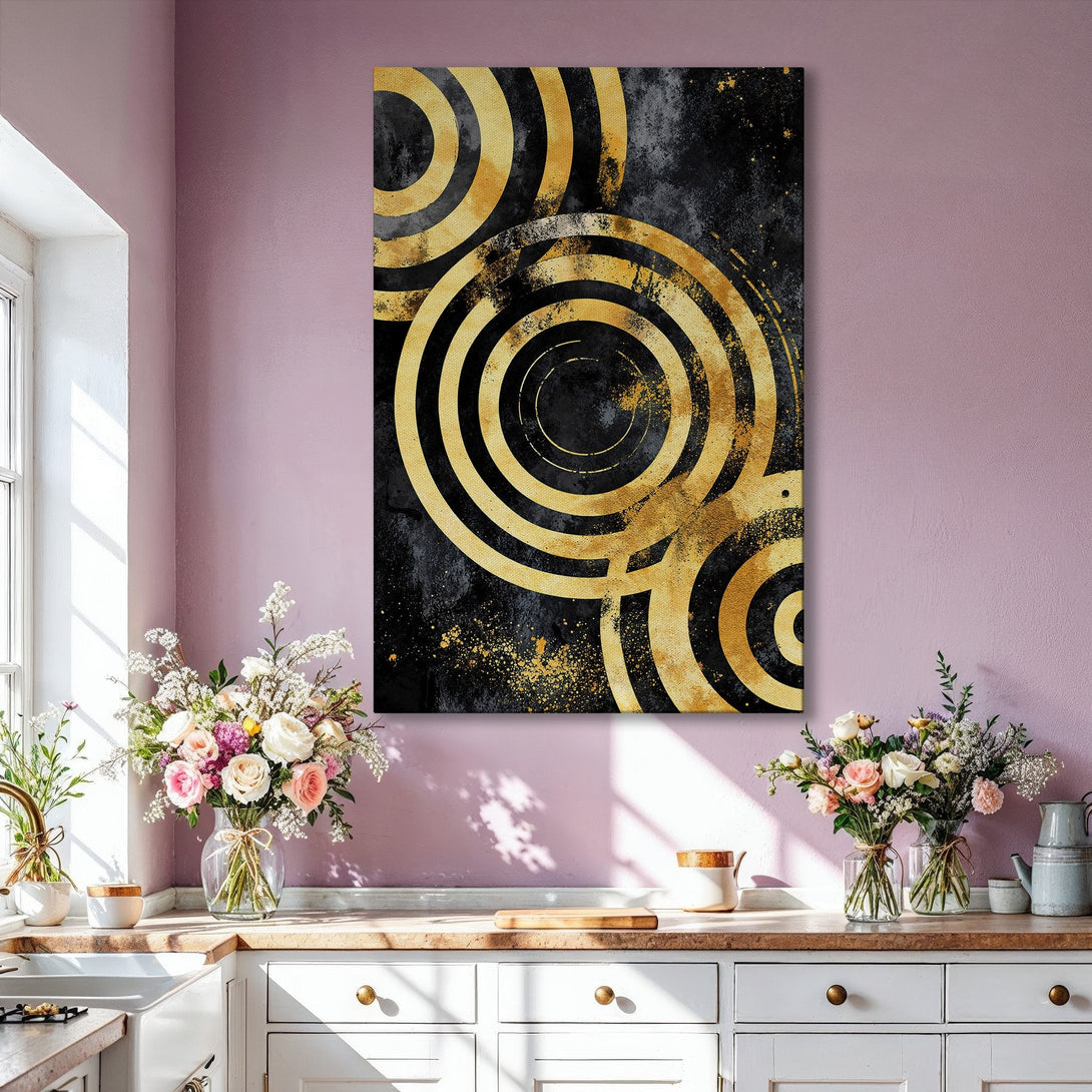 Framed Wall Art: Abstract gold and black circle design. Modern canvas print adds a touch of luxury to any interior. Perfect for living room decor.