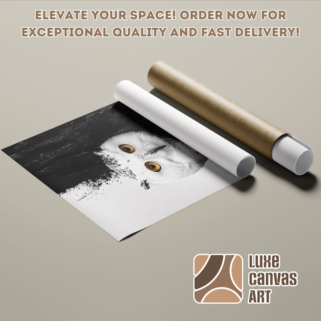 Poster Roll featuring a striking owl artwork in black, white, and gold. Elevate your space with this unique art piece!